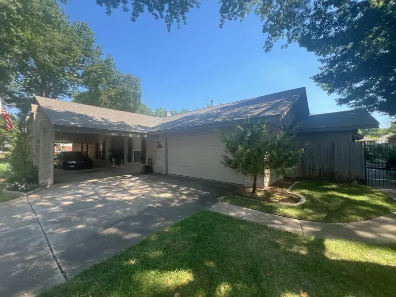 Professional roofing work in Tulsa County
